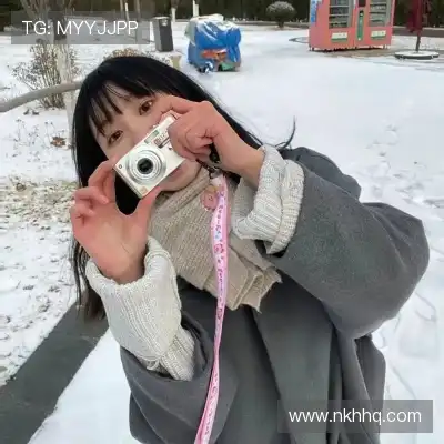 姬展立